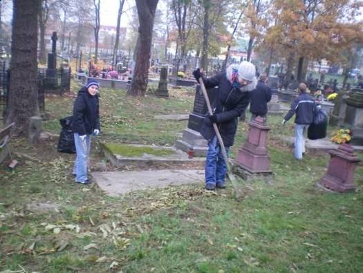 Przedsięwzięcia BMP na bialskim cmentarzu