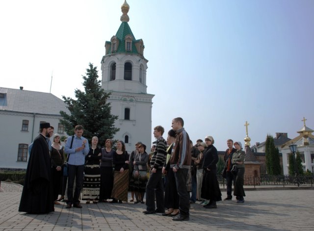 Lubelscy studenci z wielkopostną pielgrzymką w Poczajowie