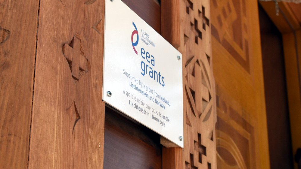 Ambasador Norwegii i Wiceminister Rozwoju w Białowieży i na Grabarce